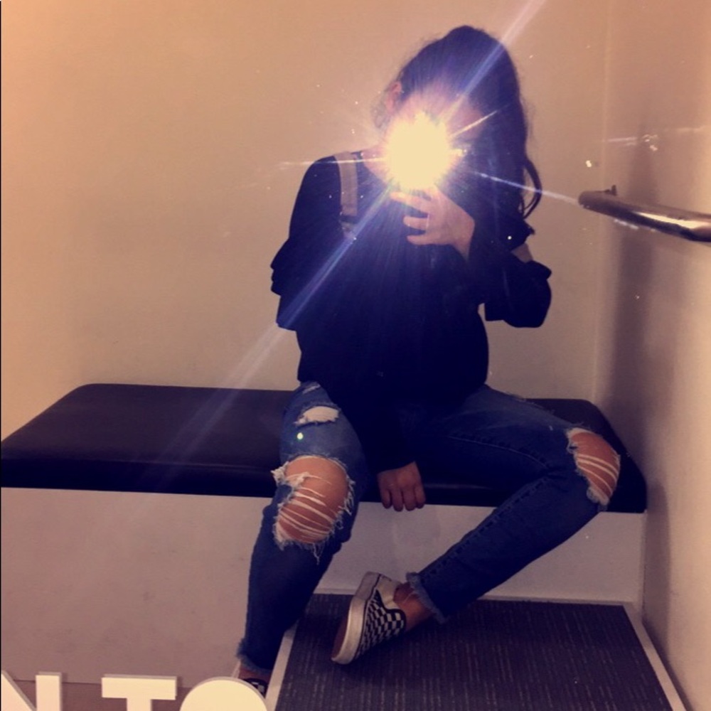 Meet your Posher, Brissa